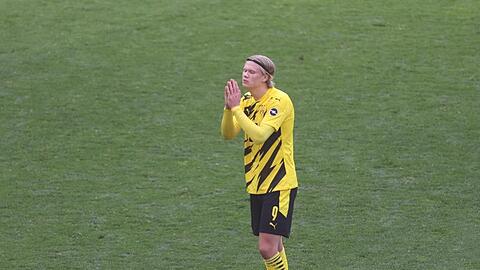 BVB-Stürmerstar Erling Haaland konnte die Niederlage gegen Frankfurt nicht fassen.