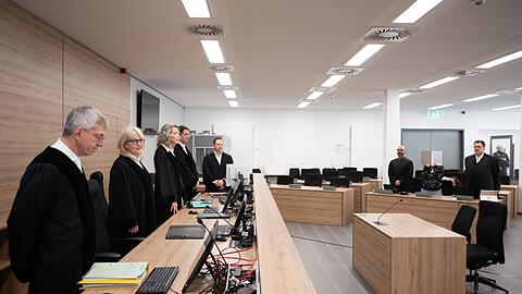 Der Prozess am OLG Dresden richtet sich gegen eine mutma&szlig;liche Vertraute und Unterst&uuml;tzerin des rechten Terrortrios NSU.