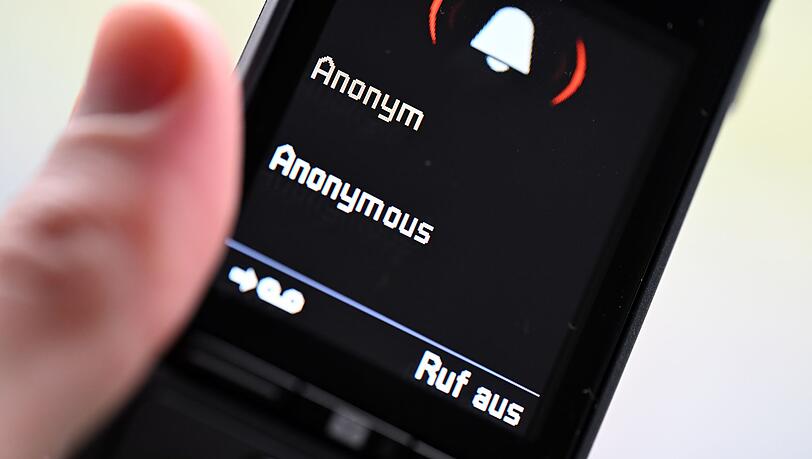 Der 91-J&auml;hrige tat laut eigenem Bekunden am Telefon so, als sei er ein "&auml;lterer Mann". (Symbolbild)