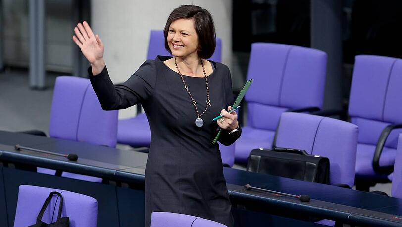 Lächeln ist ihre große Stärke. Manche in der CSU behaupten, es sei ihre einzige: Verbraucherministerin und Kronprinzessin Ilse Aigner. Lächeln ist ihre große Stärke. Manche in der CSU behaupten, es sei ihre einzige: Verbraucherministerin und Kronprinzessin Ilse Aigner.