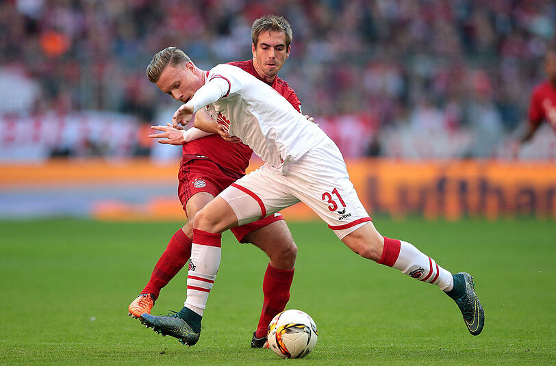 Philipp Lahm: Absolvierte sein 342. Bundesliga-Spiel und zog mit Bastian Schweinsteiger gleich. Wie seine Defensivkollegen zu keiner Zeit gefordert. Offensiv eher unauffällig. Note: 3.