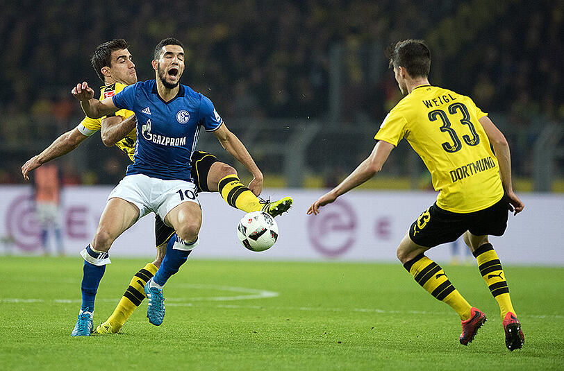 Es war sehr umkämpft, das Revierderby. Am Ende trennten sich Schalke und Dortmund 0:0.