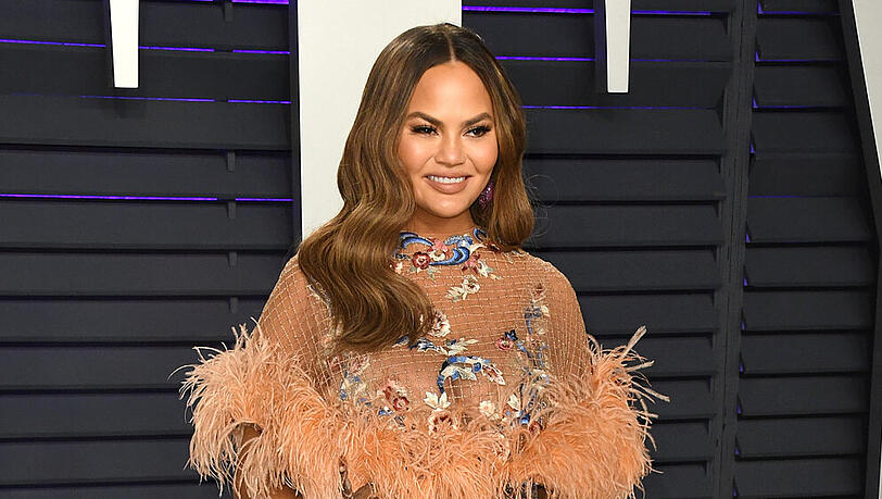 Chrissy Teigen bei der Vanity Fair Oscar Party in Los Angeles Chrissy Teigen bei der Vanity Fair Oscar Party in Los Angeles