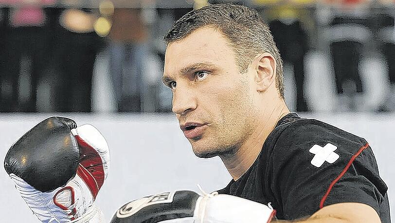 Demonstriert Stärke: Schwergewichts-Weltmeister Vitali Klitschko (38). Demonstriert Stärke: Schwergewichts-Weltmeister Vitali Klitschko (38).