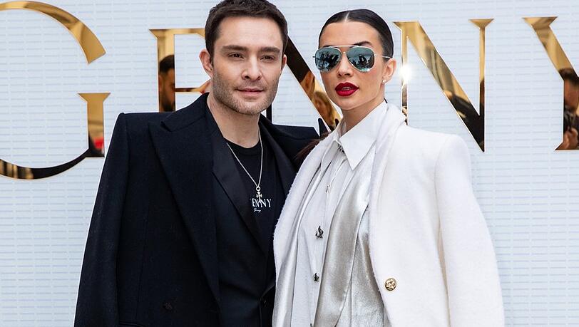 Ed Westwick und Amy Jackson haben in Italien den Bund fürs Leben geschlossen. Ed Westwick und Amy Jackson haben in Italien den Bund fürs Leben geschlossen.