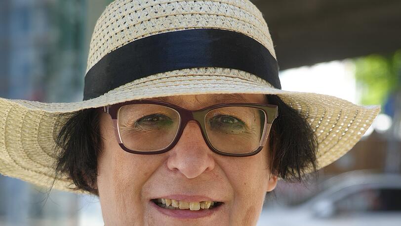 Monika August (65). Monika August (65).