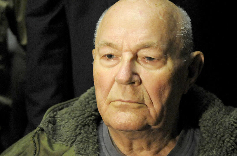 Am 12. Mai 2011 wurde der Kriegsverberecher John Demjanjuk wegen Beihilfe zum Massenmord an geschätzten 28.060 Menschen zu fünf Jahren Haft verurteilt.