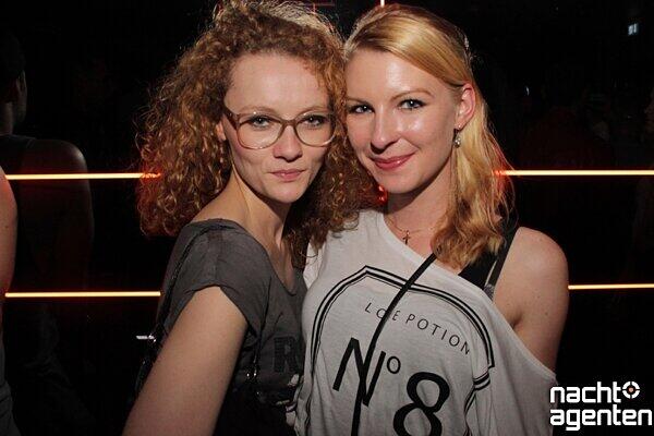 Am Pfingstsonntag war im P1 "Blackout summer Madness angesagt". Mehr Bilder finden Sie unter: www.nachtagenten.de