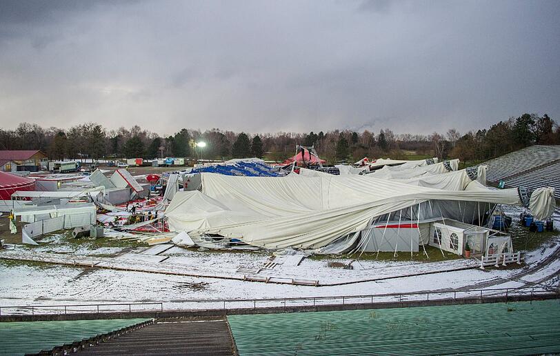 Das Zelt für eine Pferdeshow in München wurde zertstört.