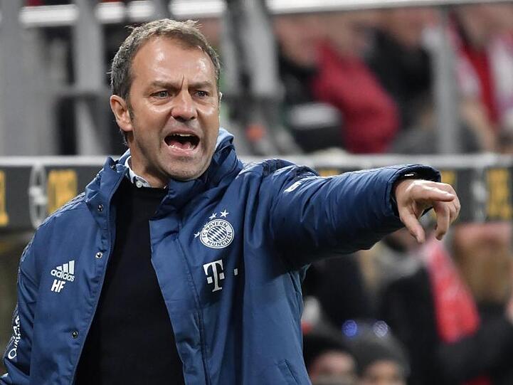 Hansi Flicks Vertrag beim FC Bayern wurde bis zum 30. Juni 2023 verlängert.