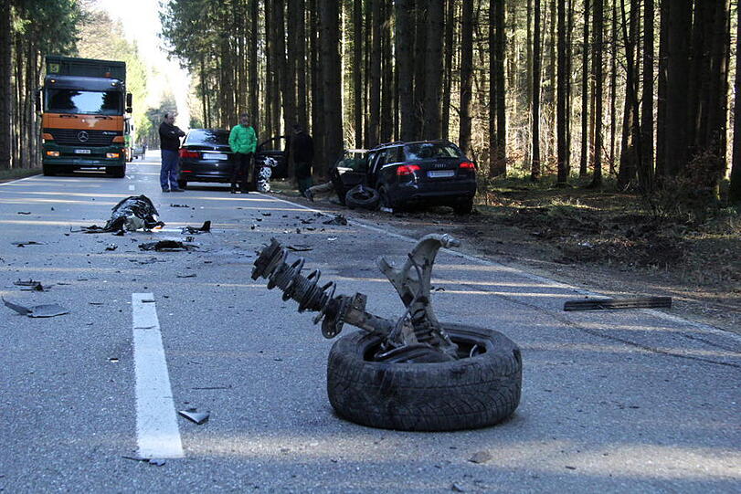Crash bei Palling: Betrunkener Fahrer kracht in den Gegenverkehr