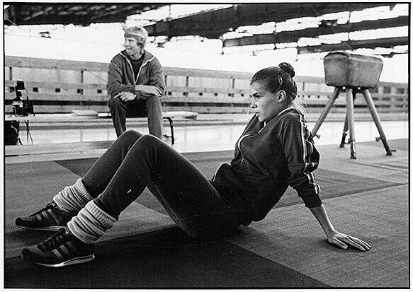 Kati Witt zeigt in ihrem neuen Buch zahlreiche private Bilder - von der Einschulung bis hin zu den Olympischen Spielen.