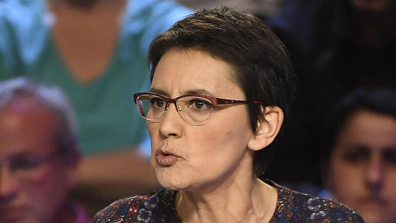 Erstmals trafen alle elf Kandidaten aufeinander, unter ihnen Nathalie Arthaud von der trotzkistischen französischen Linkspartei LO.