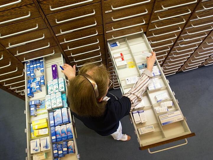 Produktionsausfälle in China wegen des Coronavirus könnten schlimmstenfalls zu Antibiotika-Engpässen in Deutschland führen.