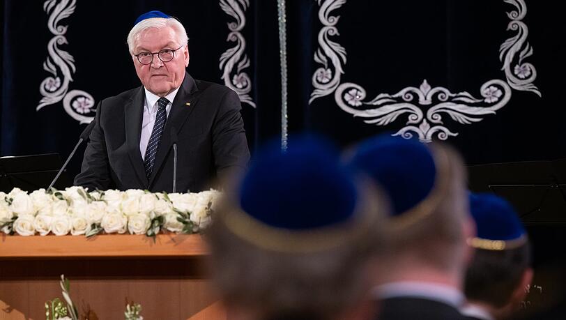 Bundespräsident Frank-Walter Steinmeier spricht. Bundespräsident Frank-Walter Steinmeier spricht.