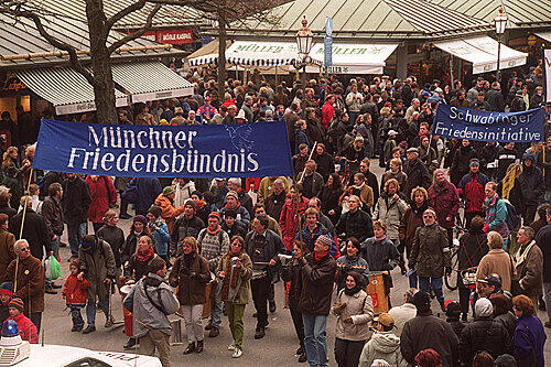 Alle Jahre wieder: Der Ostermarsch der Friedensbewegung.