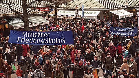 Alle Jahre wieder: Der Ostermarsch der Friedensbewegung.
