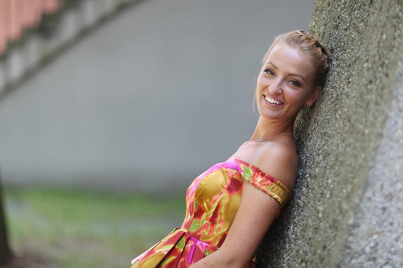 Nina (24)