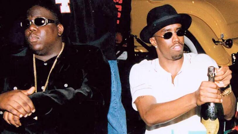 In der Netflix-Doku "Sean Combs: The Reckoning" geht es auch um Sean Combs' Verhältnis zu Rapper Notorious B.I.G. In der Netflix-Doku "Sean Combs: The Reckoning" geht es auch um Sean Combs' Verhältnis zu Rapper Notorious B.I.G.