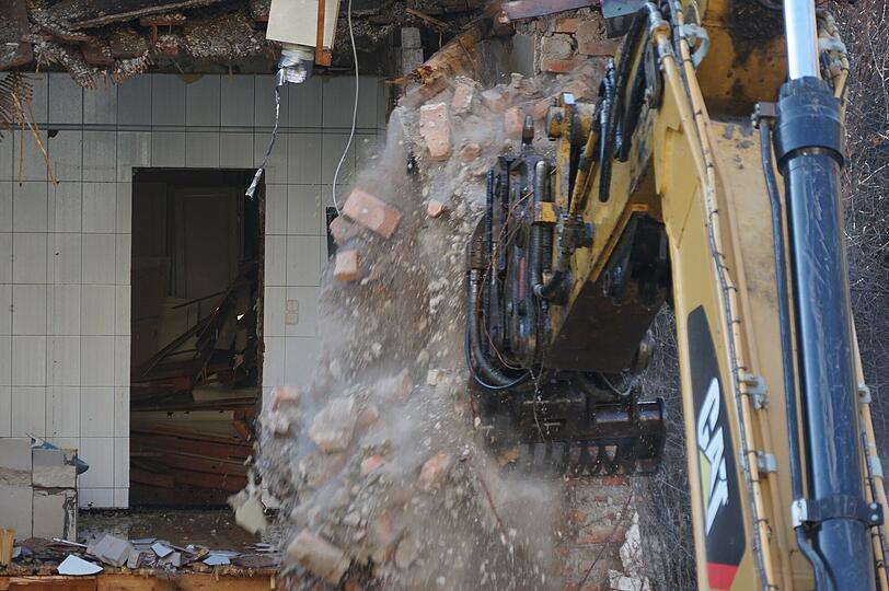Die Bilder vom Abriss der Villa an der Kolbergerstraße 5 in Bogenhausen.