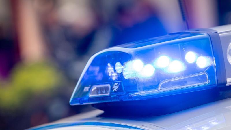 Mitarbeiter eines Jobcenters mit Messer angegriffen: Polizei ermittelt. Foto: Lino Mirgeler/Archiv