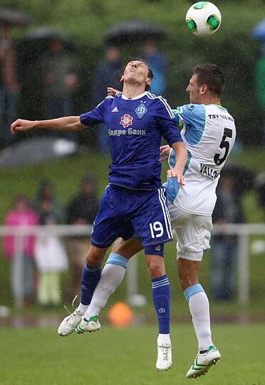 Es war der erste richtige Härtetest für die Löwen in der Vorbereitung: Die Sechzger holten gegen Dynamo Kiew in Garmisch ein 1:1 . Die Bilder vom Spiel