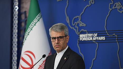 Der Sprecher des iranischen Au&szlig;enministeriums zeigt den USA die Stirn