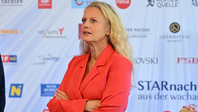 Barbara Sch&ouml;neberger kennt die Schattenseiten der Showbranche. Falsche Menschen geh&ouml;ren leider auch dazu.