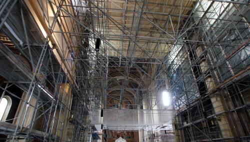 Überall Gerüste: Die Ludwigskirche ist zur Zeit eine Großbaustelle.