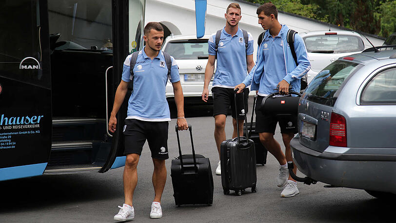 Die Löwen sind da! In Kössen/Tirol hat das zweite Trainingslager des TSV 1860 in der Vorbereitung auf die Drittliga-Saison begonnen.