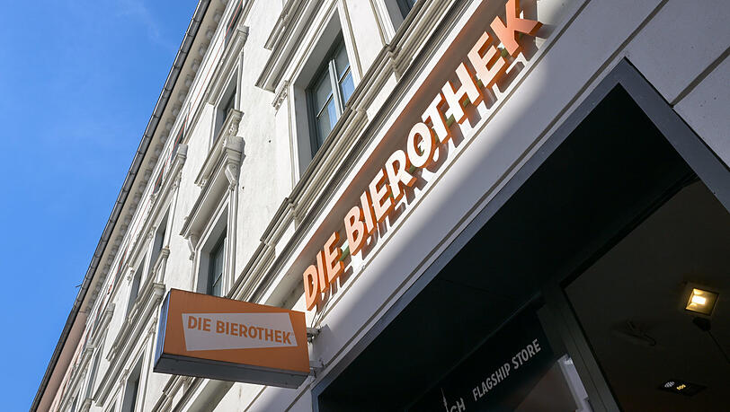 In der Bierothek am Gärtnerplatz gibt es 350 Biersorten.