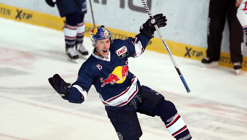Bleibt in München beim EHC: Toptorjäger Jason Jaffray. Bleibt in München beim EHC: Toptorjäger Jason Jaffray.