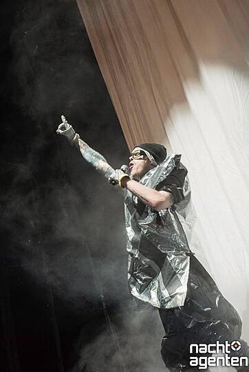 Hip-Hop a la Deichkind. Bilder von der fulminanten Show am 23.11 im Zenith in München.
