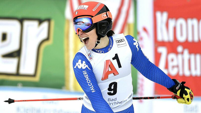 Beim Sieg der Italienierin Federica Brignone musste das Super_G-Rennen immer wieder zu Ausbesserungsarbeiten unterbrochen werden.