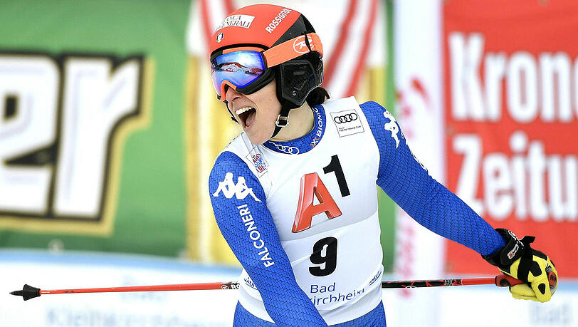Beim Sieg der Italienierin Federica Brignone musste das Super_G-Rennen immer wieder zu Ausbesserungsarbeiten unterbrochen werden. Beim Sieg der Italienierin Federica Brignone musste das Super_G-Rennen immer wieder zu Ausbesserungsarbeiten unterbrochen werden.