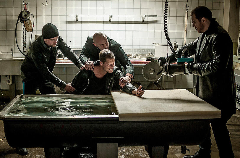 Kommissar Nick Tschiller (Til Schweiger) wird in "Tatort: Der große Schmerz" gefoltert