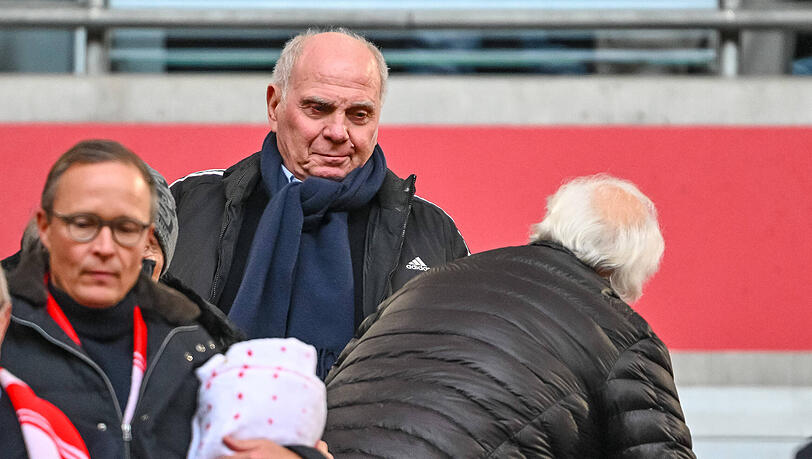 Zuversichtlich bei Kane: Hoeneß. Zuversichtlich bei Kane: Hoeneß.