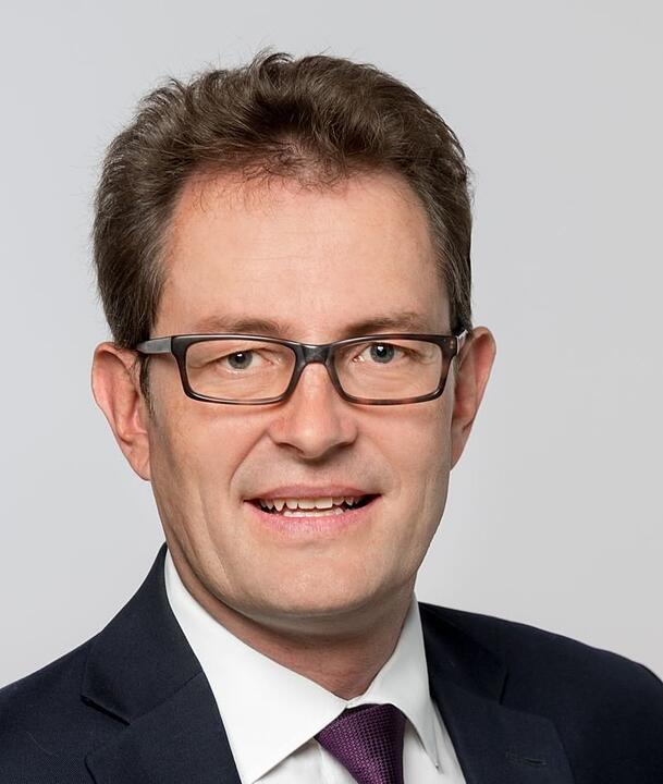 Christoph Lütge ist seit 2010 Professor für Wirtschaftsethik an der TU München. Christoph Lütge ist seit 2010 Professor für Wirtschaftsethik an der TU München.