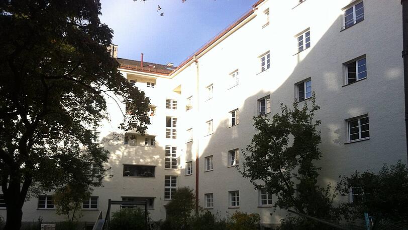 Wie neu: Innenhof am Schäringerplatz.
