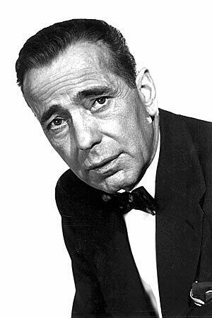 "Ich schau dir in die Augen, Kleines" - da schmelzen die Frauen dahin, wenn als Humphrey Bogart diesen Satz zu Ingrid Bergmann sagt. Ob es auch so männlich und markant geklungen hätte, wenn seine Narbe an der Lippe nicht gewesen wäre?