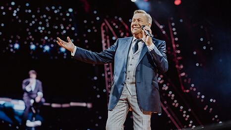 Roland Kaiser hat als erster K&uuml;nstler seines Genres einen Konzertfilm herausgebracht.