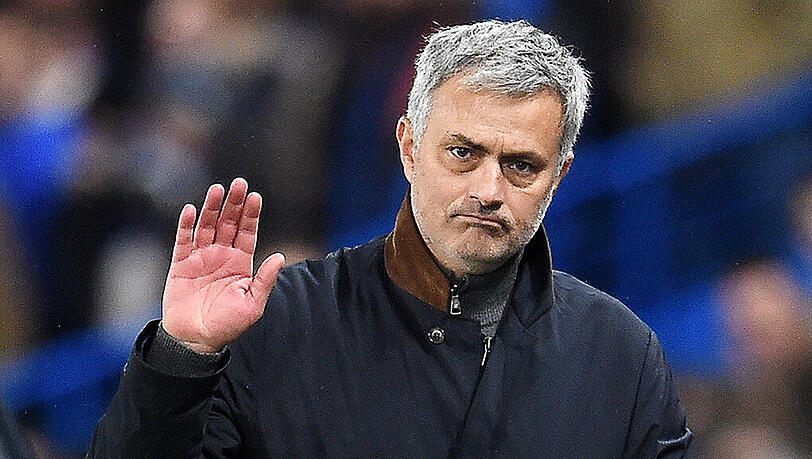 Nach dem Aus in Chelsea lässt José Mourinho seine Agentur für sich sprechen. Nach dem Aus in Chelsea lässt José Mourinho seine Agentur für sich sprechen.