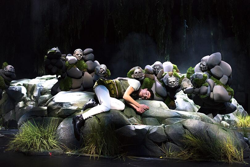 Paula Hans als "Ronja Räubertochter" im Residenztheater.