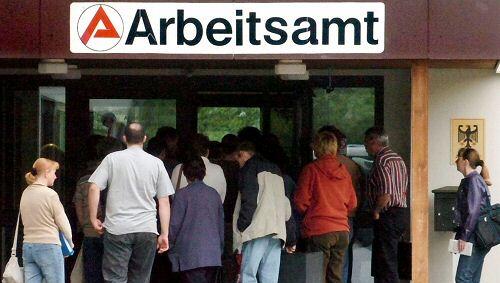 Die Zahl der Jobsuchenden in Bayern ist zurückgegangen Die Zahl der Jobsuchenden in Bayern ist zurückgegangen