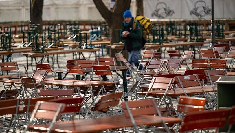 Nach einer fr&uuml;hlingshaften ersten Aprilwoche macht sich Regen breit. Beim Biergartenbesuch wird man wohl nass. (Archivbild)