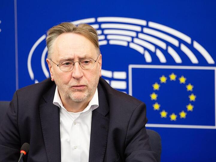 Kurz vor Ende der vierten Verhandlungsrunde über einen EU-Handelspakt mit Großbritannien hat sich der SPD-Brexit-Experte Bernd Lange pessimistisch geäußert.