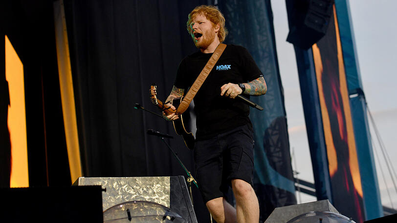 Ed Sheeran spielt gleich zwei Tage hintereinander im Münchner Olympiastadion - beide Konzerte sind restlos ausverkauft. Die Bilder vom ersten Auftritt.