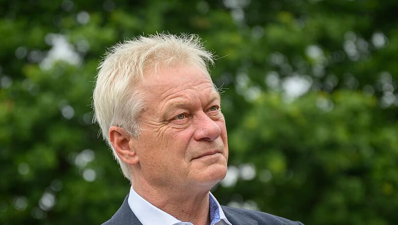Als "schwarzer Metzger" von CSU-Chef Söder angekündigt, schlägt Landwirtschaftsminister Alois Rainer bisher eher leisere Töne an. (Archivbild)