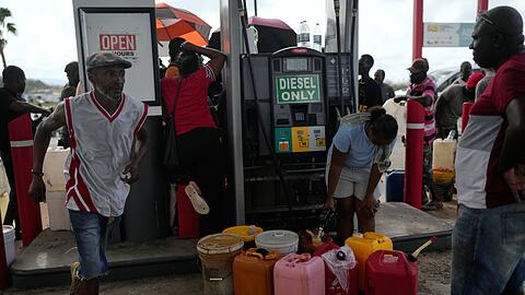 Einige Tankstellen auf Jamaika haben nur noch wenig Kraftstoff.