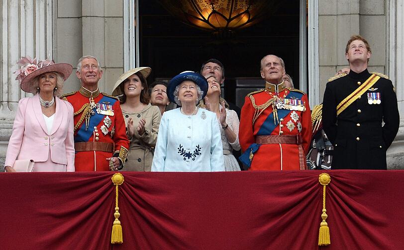 Trooping the Colour. Die Queen feierte am Samstag ihren 88. Geburtstag nach. Die Bilder!